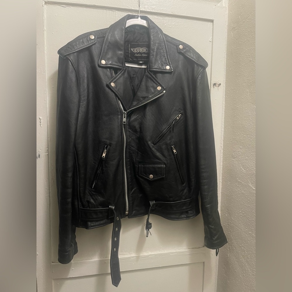 Vintage Black Leather Biker Jacket